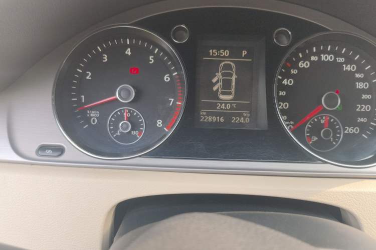 Used Volkswagen Magotan 2012 Revised Version 1.8TSI Leading Edition