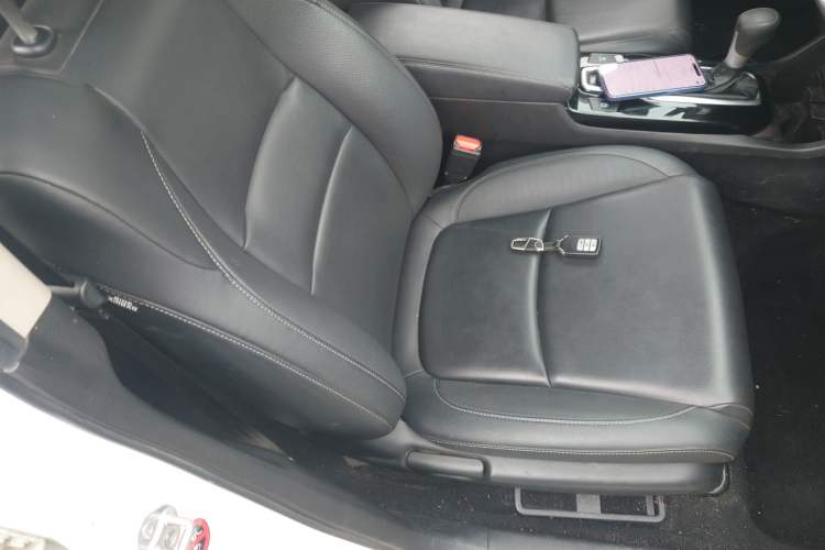 Used Honda Envix 2019 180TURBO CVT Enjoyment Edition China VI Right Front Seat