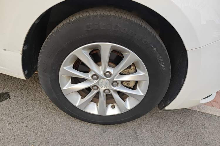 Used Buick GT 2018 15T Dual-Clutch Advanced Model China V Standard
