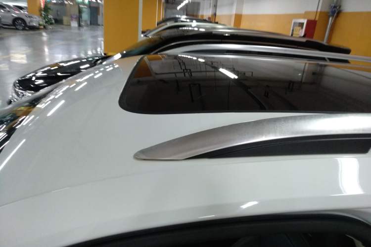 Used Volkswagen Tayron 2020 330TSI Two-Wheel Drive Luxury Smart Connectivity Version