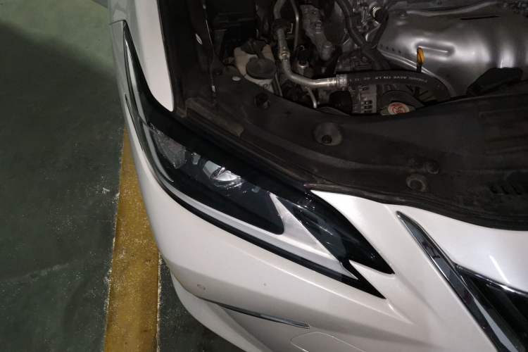 Used Lexus ES 2018 200 Excellence Edition China VI Standard
