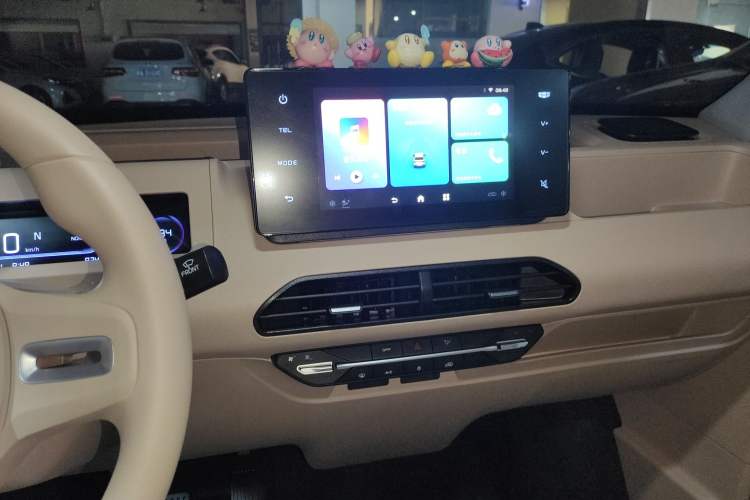 Used Geely Galaxy Panda 2023 Panda Mini 200km Endurance Bear