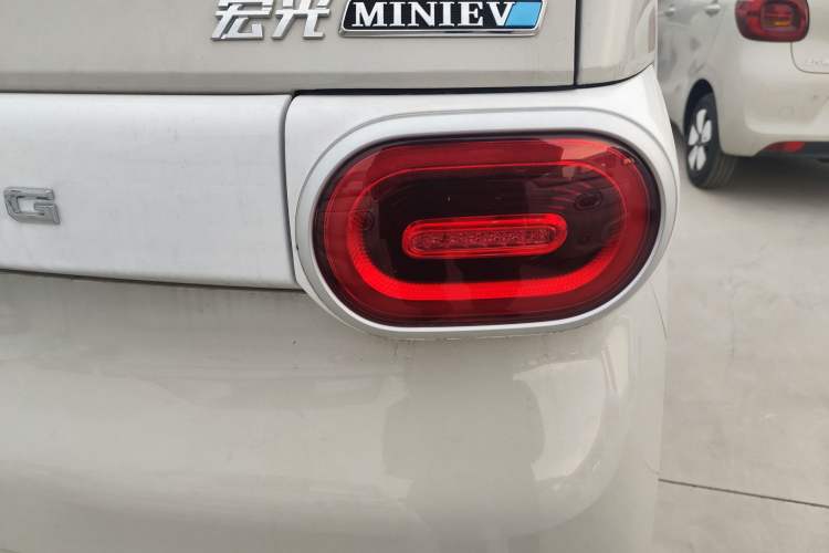 Used Wuling Hongguang MINIEV 2024 3rd Generation 215km Youth Edition