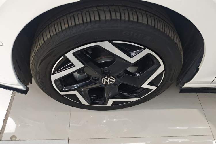 Used Volkswagen Golf 2025 300TSI R-Line