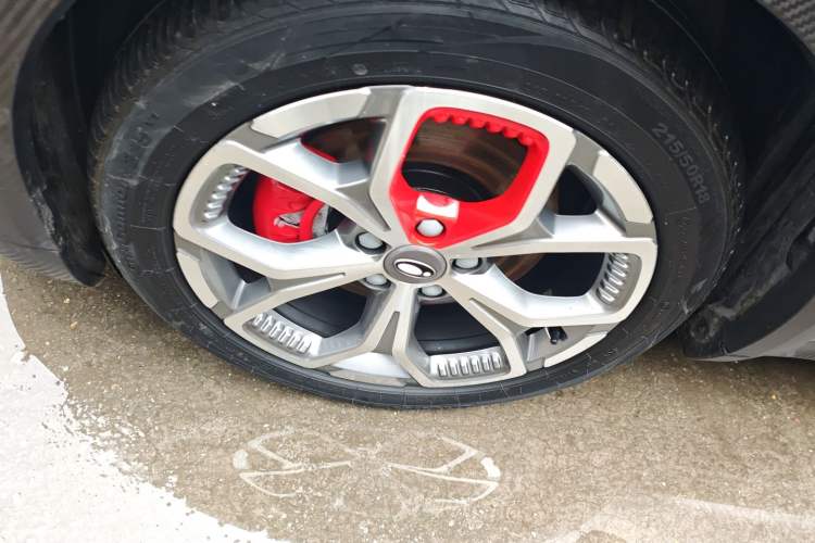 Used ORA Good Cat GT 2022 Mulan Edition 480km Long-Range续航 Exterior 4