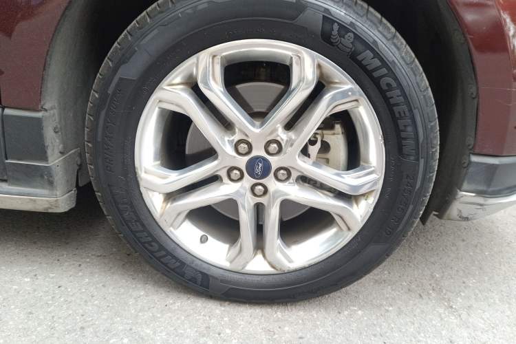 Used Ford Edge 2016 EcoBoost 245 Two-Wheel-Drive Titanium 7-Seater