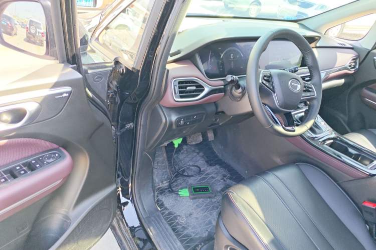 Used GAC Trumpchi M6 2023 PRO 270T DCT Luxury Edition
