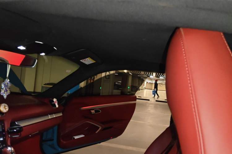 Used Porsche 718 2016 Cayman 2.0T Headliner