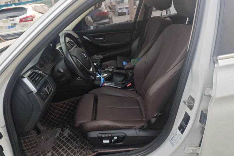 Used BMW 3 Series 2019 320Li Fashion Model
