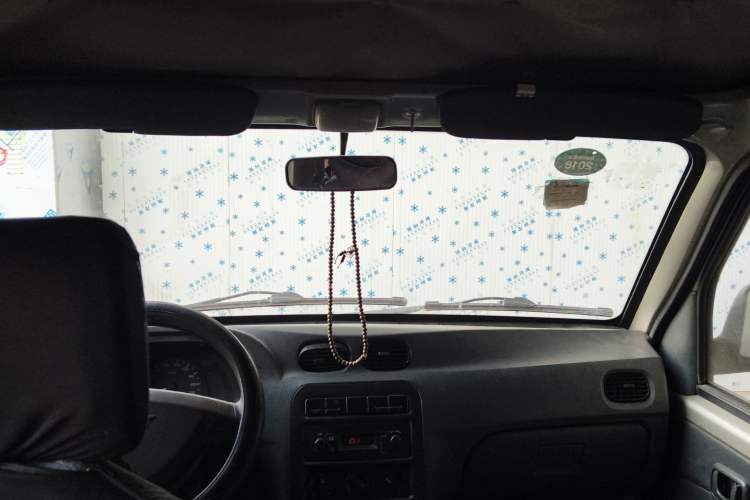 Used Wuling Zhiguang 2010 1.0L New Version Practical Short-Body L2Y