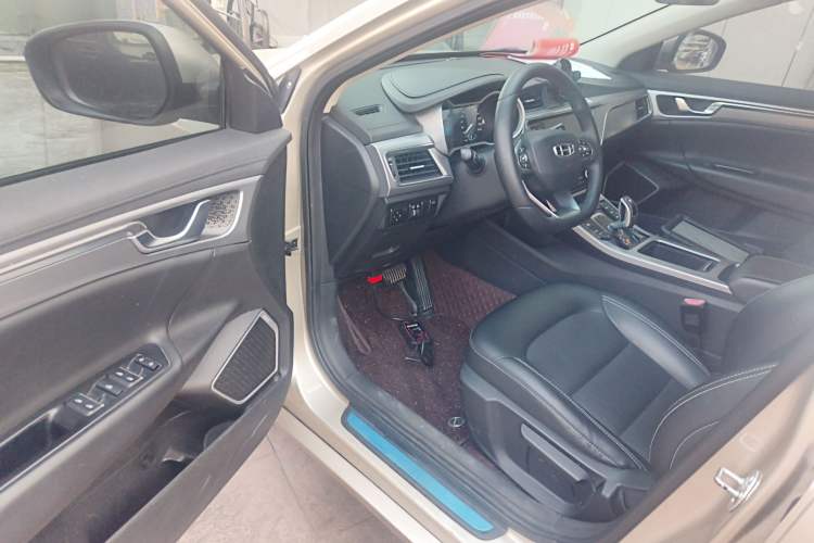 Used Geely Auto Emgrand GL 2019 1.5T DCT Elite Smart Edition Driver Seat