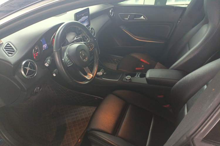 Used Mercedes-Benz CLA 2018 CLA 200 Style Edition Left Front Seat