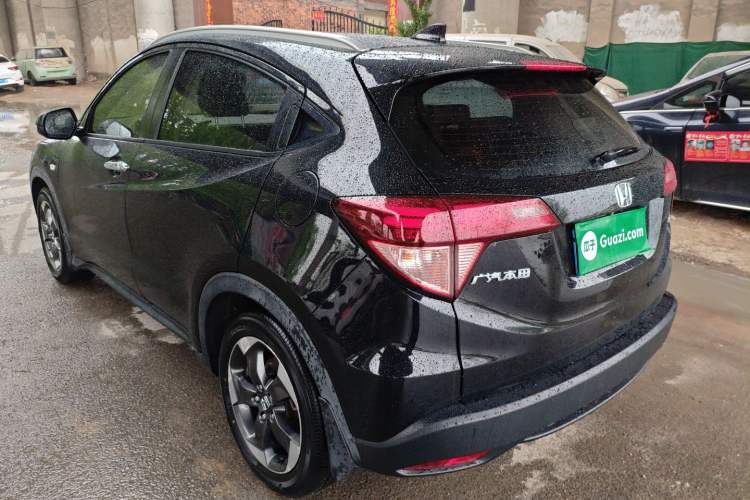 Used Honda Vezel 2017 1.8L CVT Front-Wheel Drive Pioneer Edition Rear Left 45 Deg