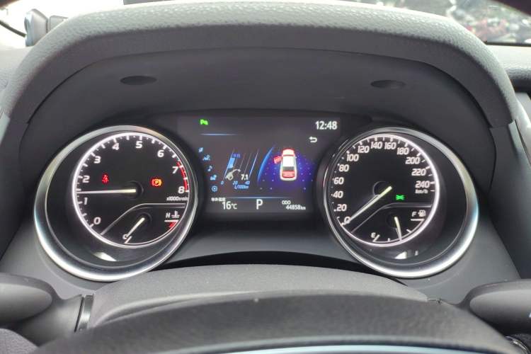 Used Toyota Camry 2019 2.0G Luxury Edition China V Standard Instrument Cluster