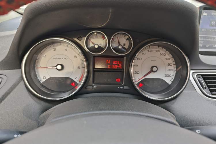 Used Peugeot 308 2013 1.6L Automatic YouShang Model
