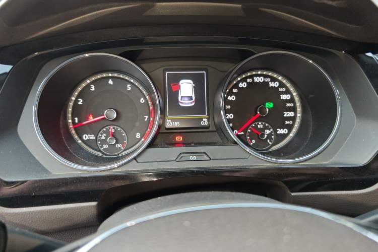 Used Volkswagen Tiguan L 2017 330TSI Automatic Two-Wheel Drive Luxury Edition