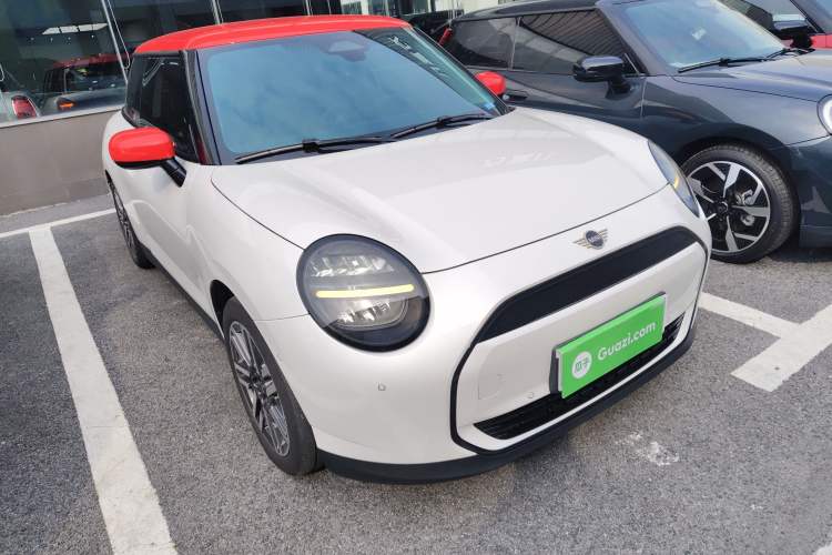 Used MINI Electric MINI COOPER 2024 456km COOPER E Classic Edition
