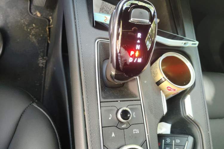 Used Cadillac XT4 2024 28T Two-Wheel-Drive Prestige Version