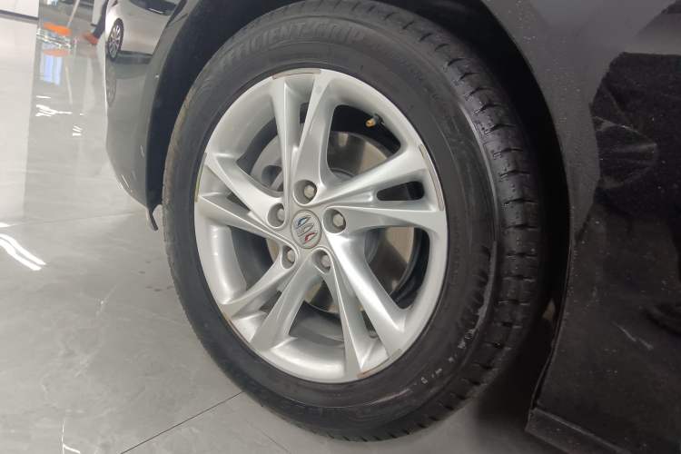 Used Buick Regal 2024 25T Deluxe Edition