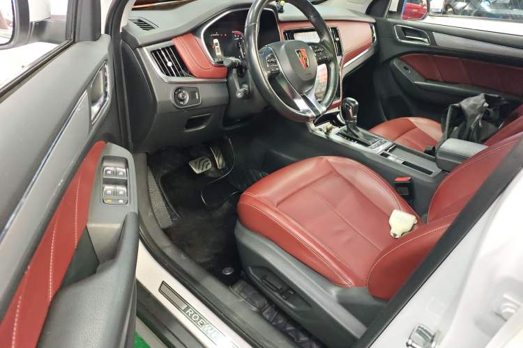 Used Roewe RX5 2016 30T Four-Wheel Drive Automatic Internet Smart Luxury Edition
