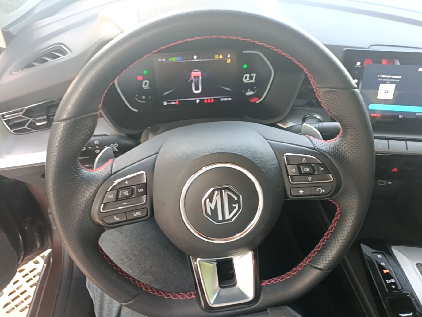 MG 5 2022 300TGI DCT Chao Yue Flagship Edition — снимка 13