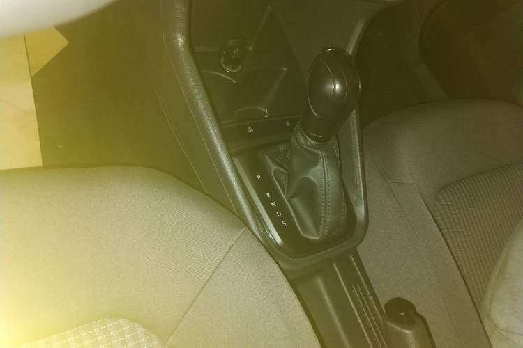 Used Volkswagen Santana 2019 1.5L Automatic Fashion Edition China VI Gear Lever