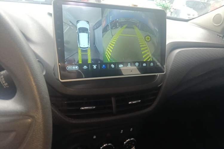 Used Chevrolet Cavalier 2020 325T Automatic Enjoyment Edition Audio And AC Panel