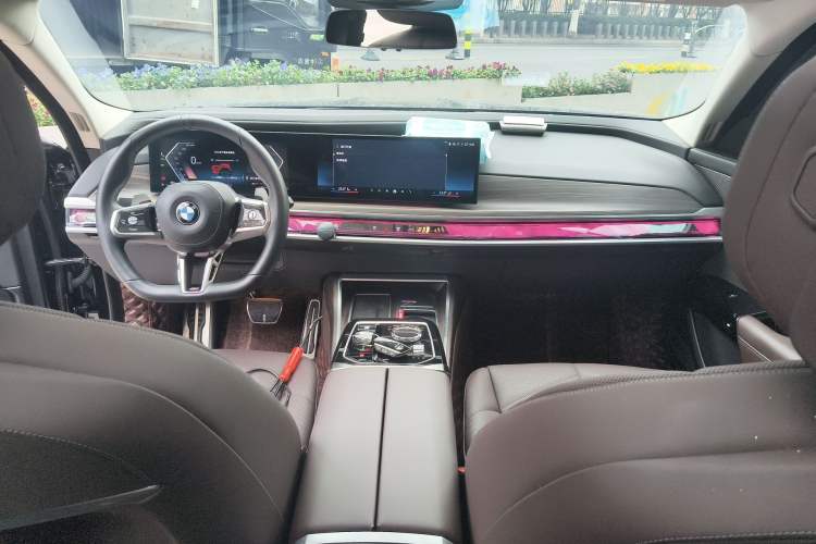 Used BMW 7 Series 2023 735Li M Sport Package
