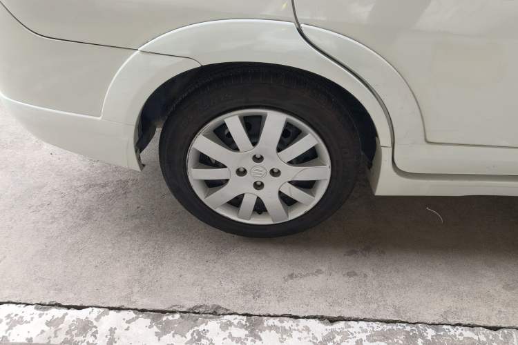 Used Suzuki Liana A6 2014 Hatchback 1.4L Manual Happiness Edition Exterior 5