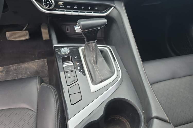 Used CHANGAN Eado 2020 PLUS Blue Whale NE 1.4T GDI DCT Prestige Model
