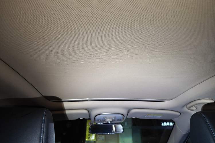 Used BYD Yuan New Energy 2018 EV360 Smart Connected Cool Model Headliner