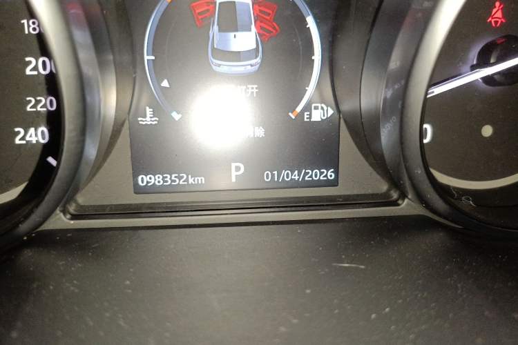 Used Land Rover Discovery Sport 2017 2.0T SE
