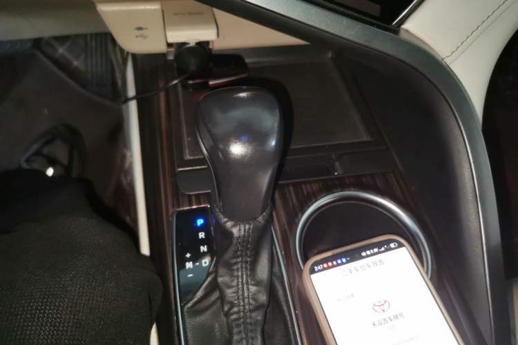 Used Toyota Camry 2019 2.0G Luxury Edition China VI Standard