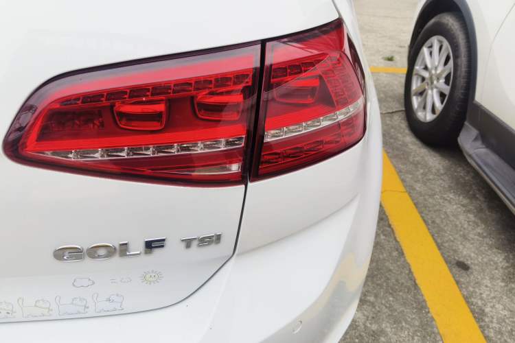 Used Volkswagen Golf 2016 180TSI Automatic Comfort Model Right Rear Taillight