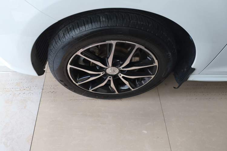 Used BYD Song MAX 2017 1.5T Automatic Smart Connect Elite 7-Seater
