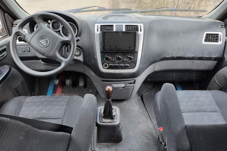 Used Foton MP-X E 2017 2.0L New Express Long Wheelbase 4Q20M