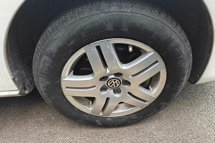 Used Volkswagen Bora 2012 1.6L Automatic Fashion Edition
