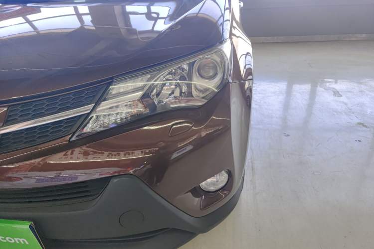 Used Toyota RAV4 2015 2.5L Automatic 4x4 Elite Edition