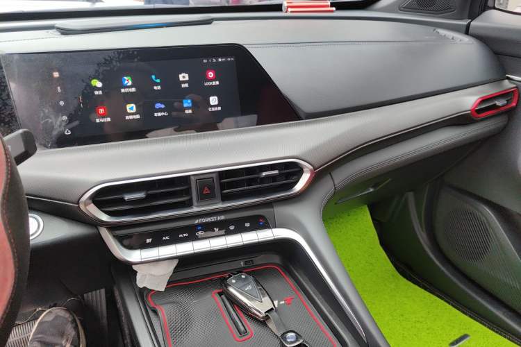 Used CHANGAN UNI-T 2020 1.5T Prestige Version