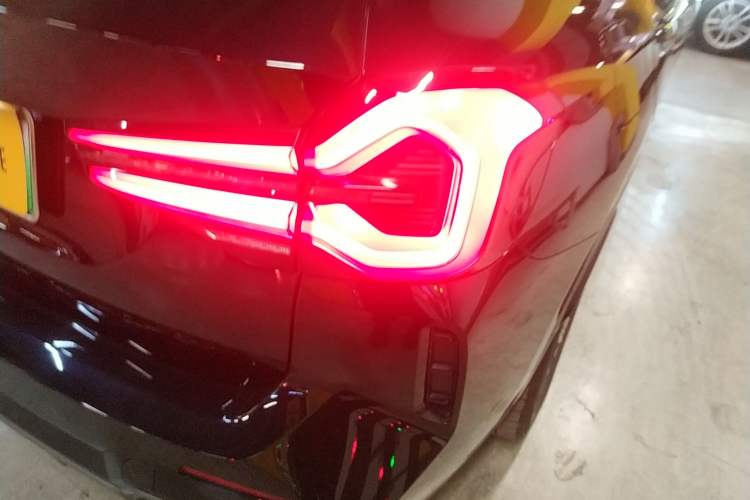 Used BMW iX3 2024 Leading Model