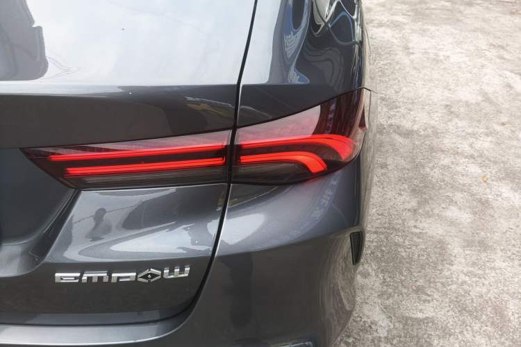 Used GAC Trumpchi EMPOW 2021 270T DCT J15 Version Exterior 3