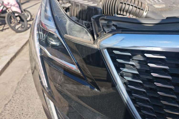 Used Cadillac XT5 2022 2.0T Two-Wheel Drive Luxury Version