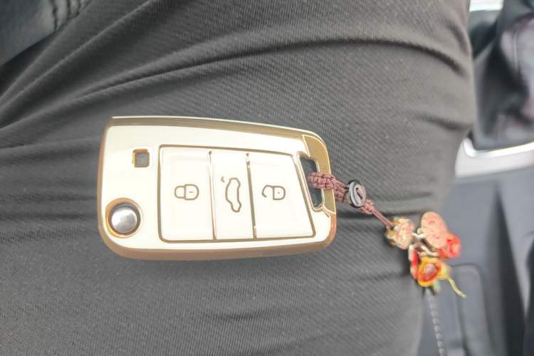 Used Skoda Octavia 2018 TSI230 DSG Luxury Enjoyment Edition Vehicle Key