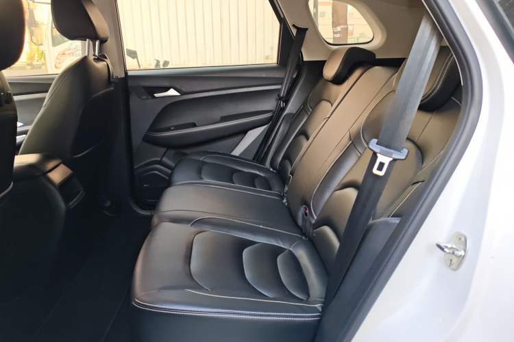 Used Baojun 530 2020 1.5T CVT Luxury Connected Version 5 Seats