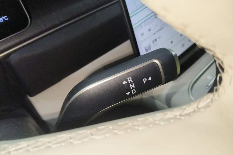 Used Nio EC6 2025 75 kWh
