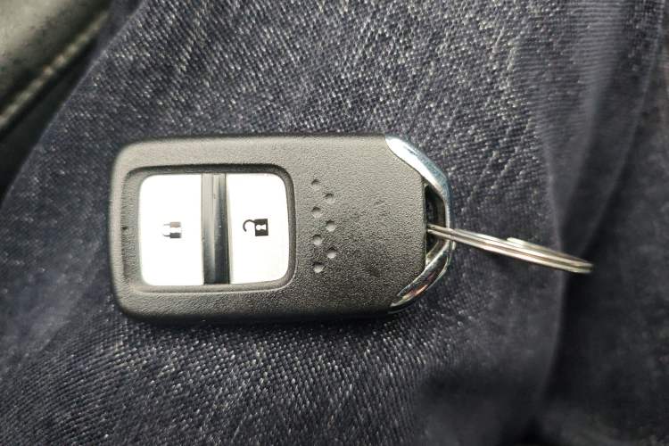 Used Honda XR-V 2017 1.8L EXi CVT Comfort Version