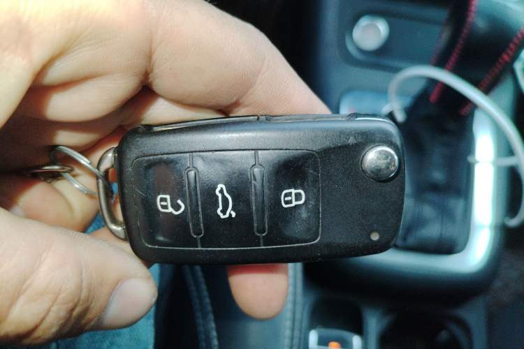 Used Volkswagen Tiguan 2016 300TSI Automatic All-Wheel Drive Luxury Edition Vehicle Key