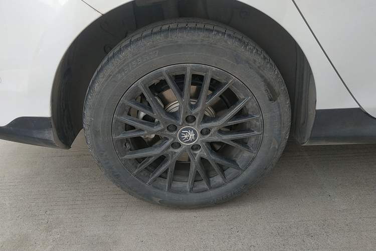 Used BYD Qin PLUS 2025 EV Smart Drive Edition 420KM Leading Model