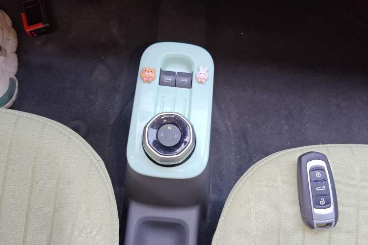 Used Geely Galaxy Panda 2023 Panda Mini 200km Endurance Bear