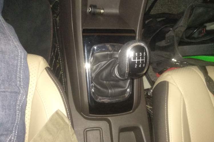 Used Baojun 310W 2017 1.5L Manual Fashion Edition China VI